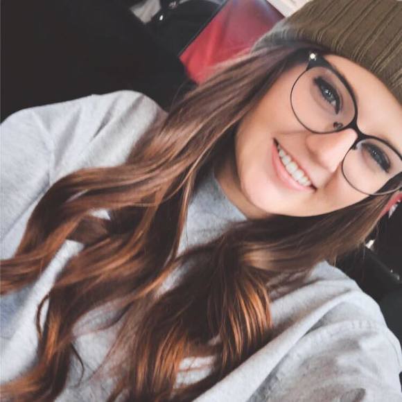sydneyvance16